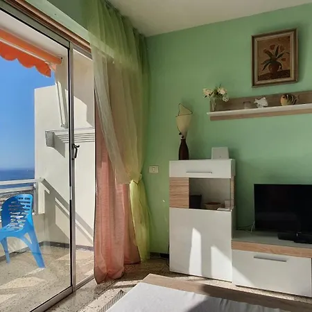 1 Bedroom Arenas Negras * Puerto de Santiago (Tenerife)